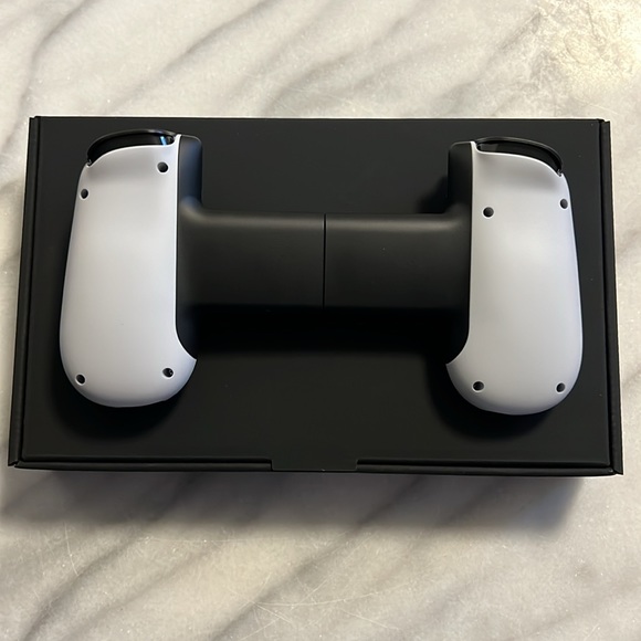 Backbone Controller for iPhone with Lighting - Picture 5 of 5